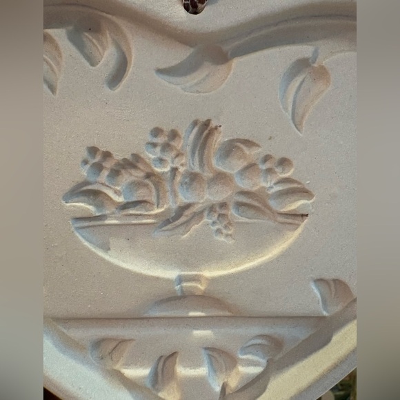 Pampered Chef Hospitality Heart Clay Stoneware Cookie/Chocolate Mold VTG 1999 - Picture 4 of 8